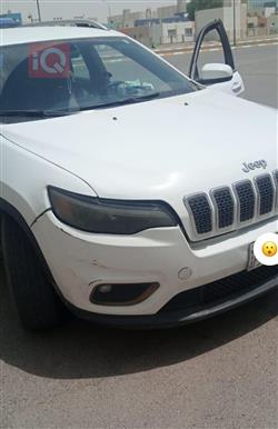 جیپ شیرۆکی